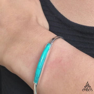 
            
                Load and play video in Gallery viewer, Turquoise December Birthstone Sterling Silver Bangle
            
        