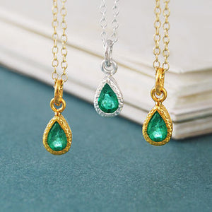 
            
                Load image into Gallery viewer, Emerald May Birthstone Teardrop Necklaces
            
        