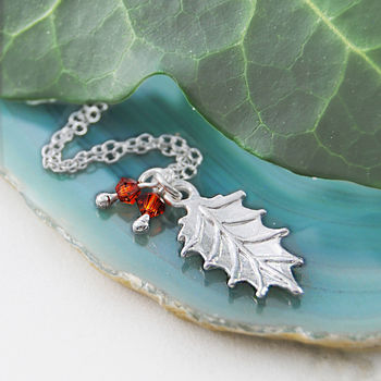
            
                Load image into Gallery viewer, Holly Leaf Sterling Silver Garnet Pendant
            
        