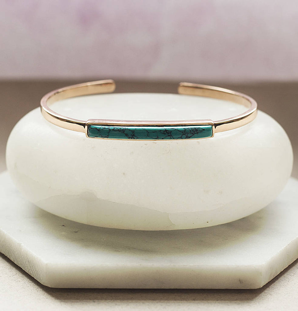 
            
                Load image into Gallery viewer, Rose Gold December Birthstone Turquoise Cuff Bangle
            
        